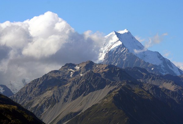 Mt Cook przed zachodem soca